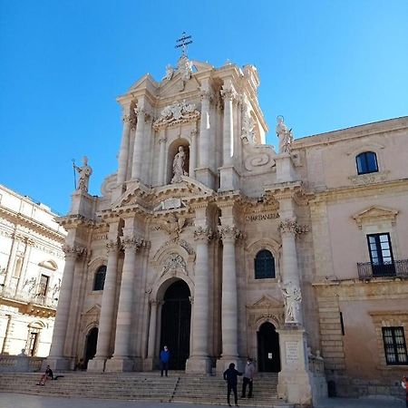 Casa Cristina Panzió Szirakúza Kültér fotó